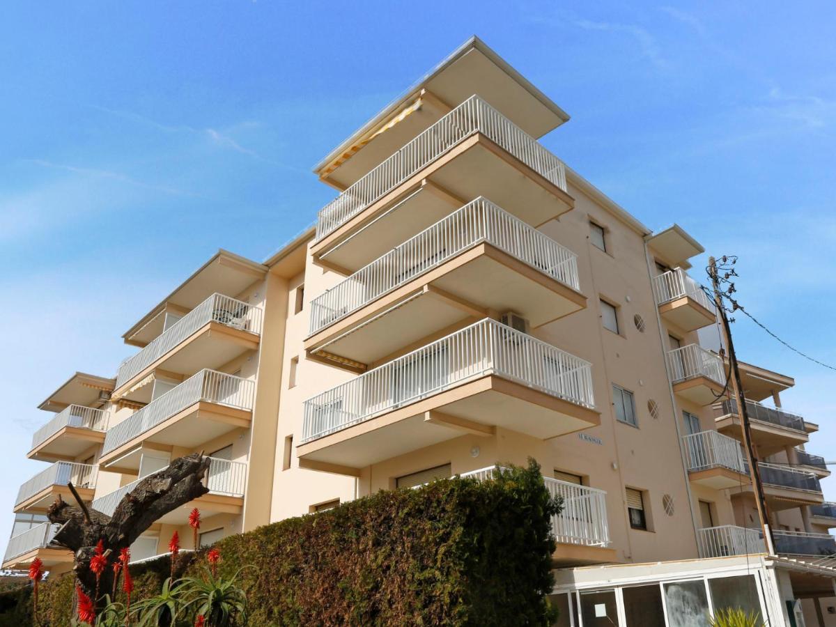 Apartment Beausoleil By Interhome Hospitalet De L'Infant Kültér fotó